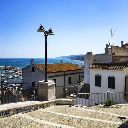 Terrazza Grecale Daire Rodi Garganico Dış mekan fotoğraf